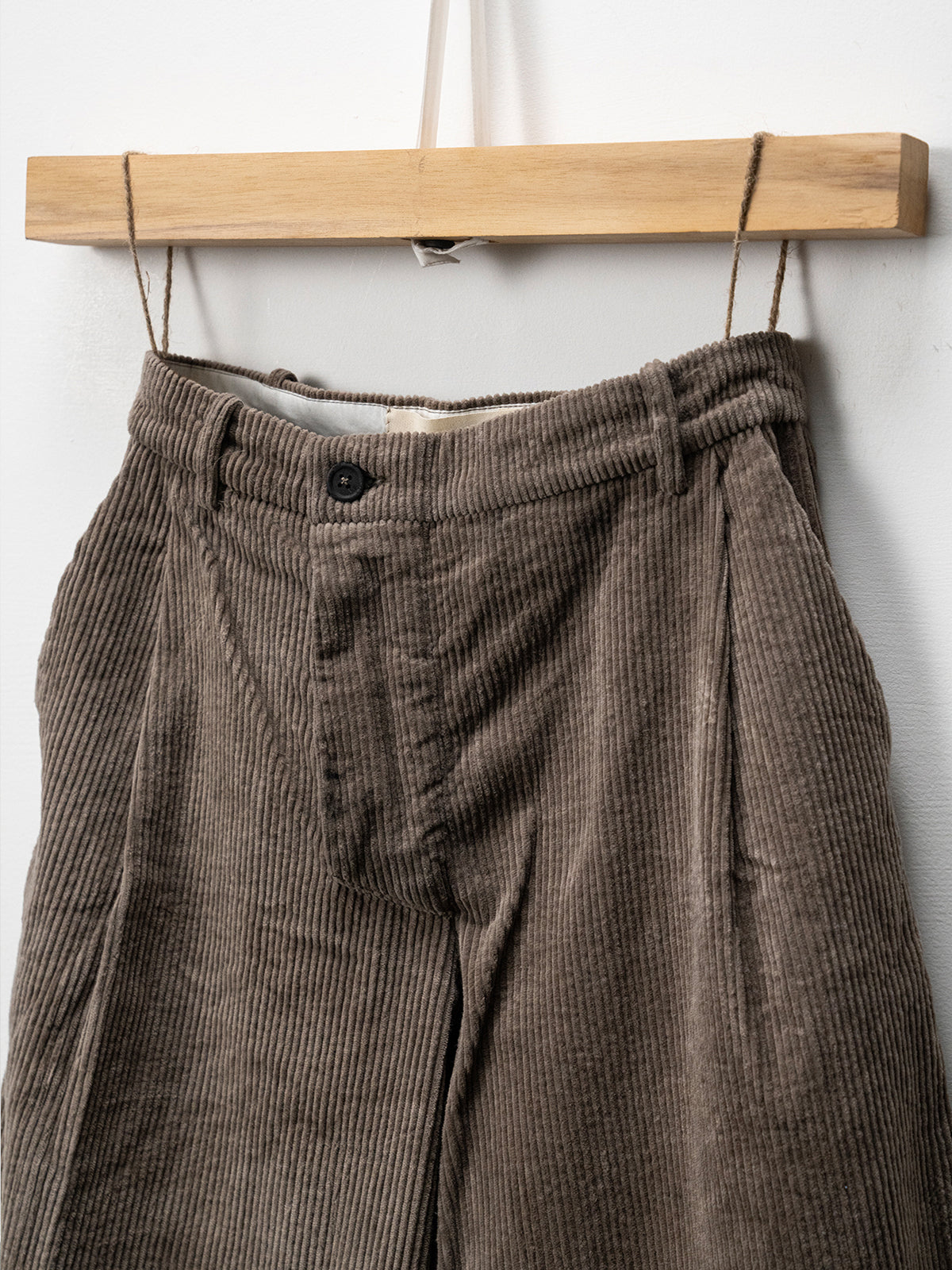 Tobi Pant