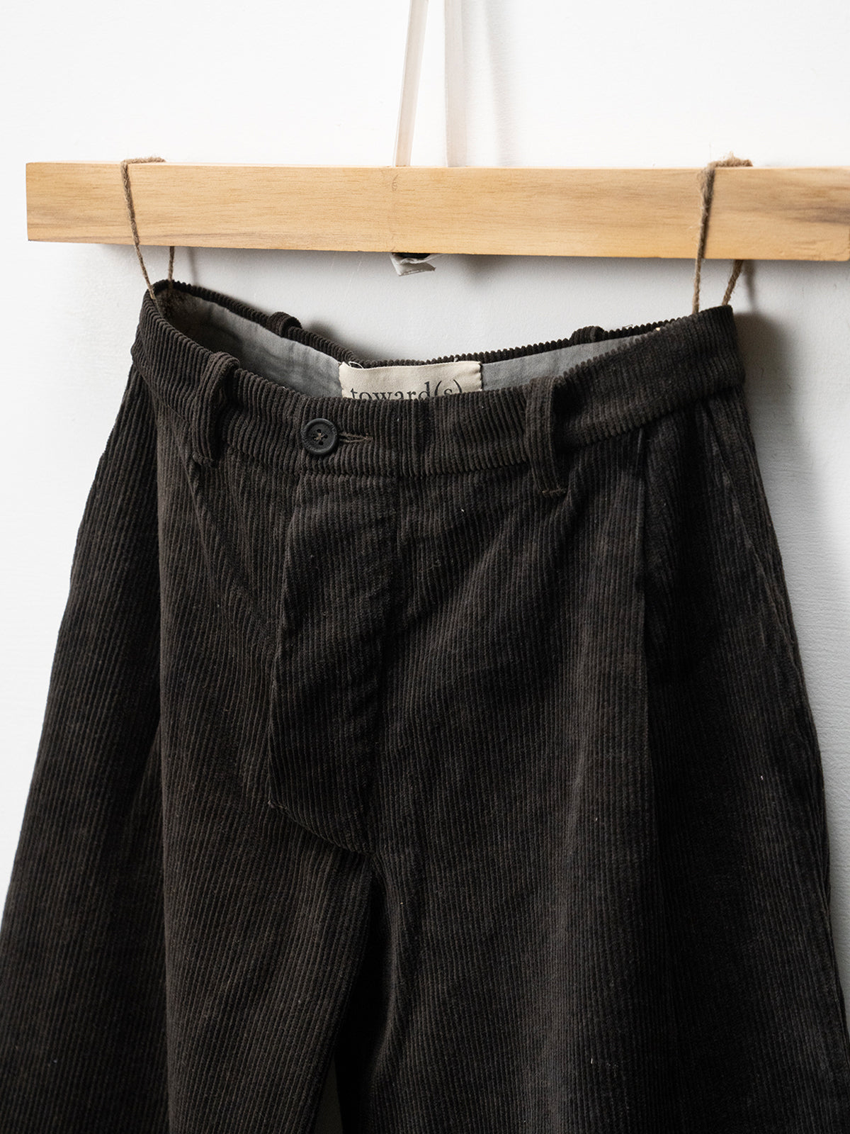 Tobi Pant
