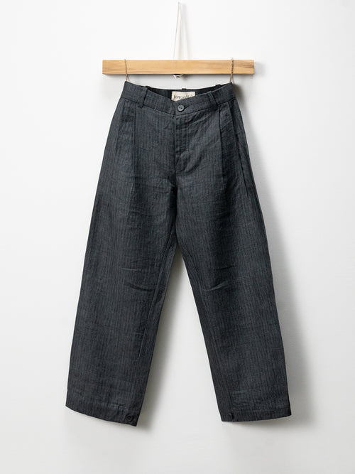Pleat Pant