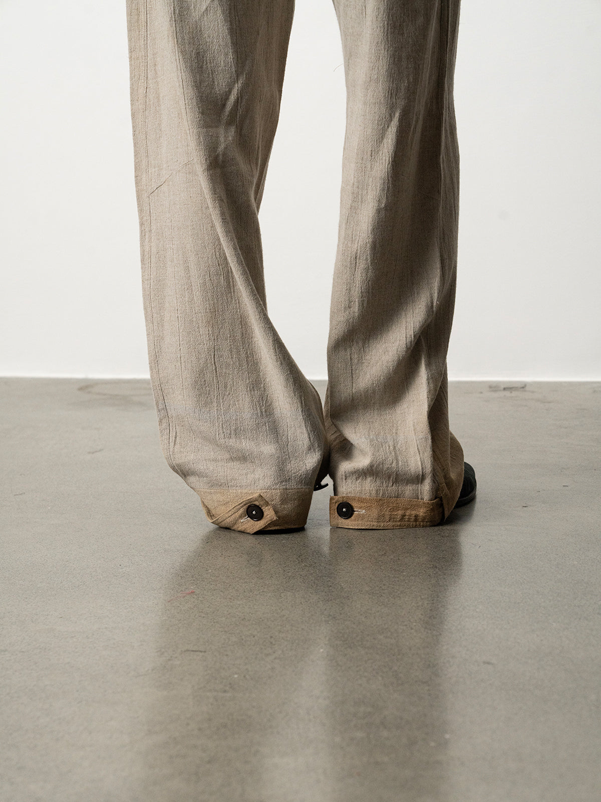 Pleat Pant